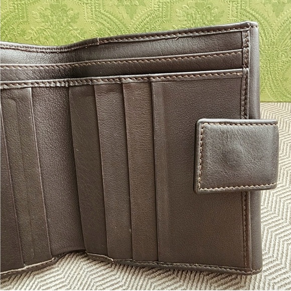 Gucci EUC chocolate color mens (unisex) wallet, 8 cardholders, cash, pocket - Picture 13 of 14
